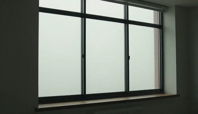 水玻璃在建筑施工中的质量检验实践与应用场景分析